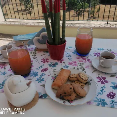 Bed & Breakfast Le Stanze Del Sole 3*