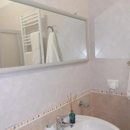 Le Stanze Del Sole Bed & Breakfast Alezio