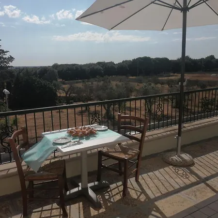 Le Stanze Del Sole Bed & Breakfast 3*